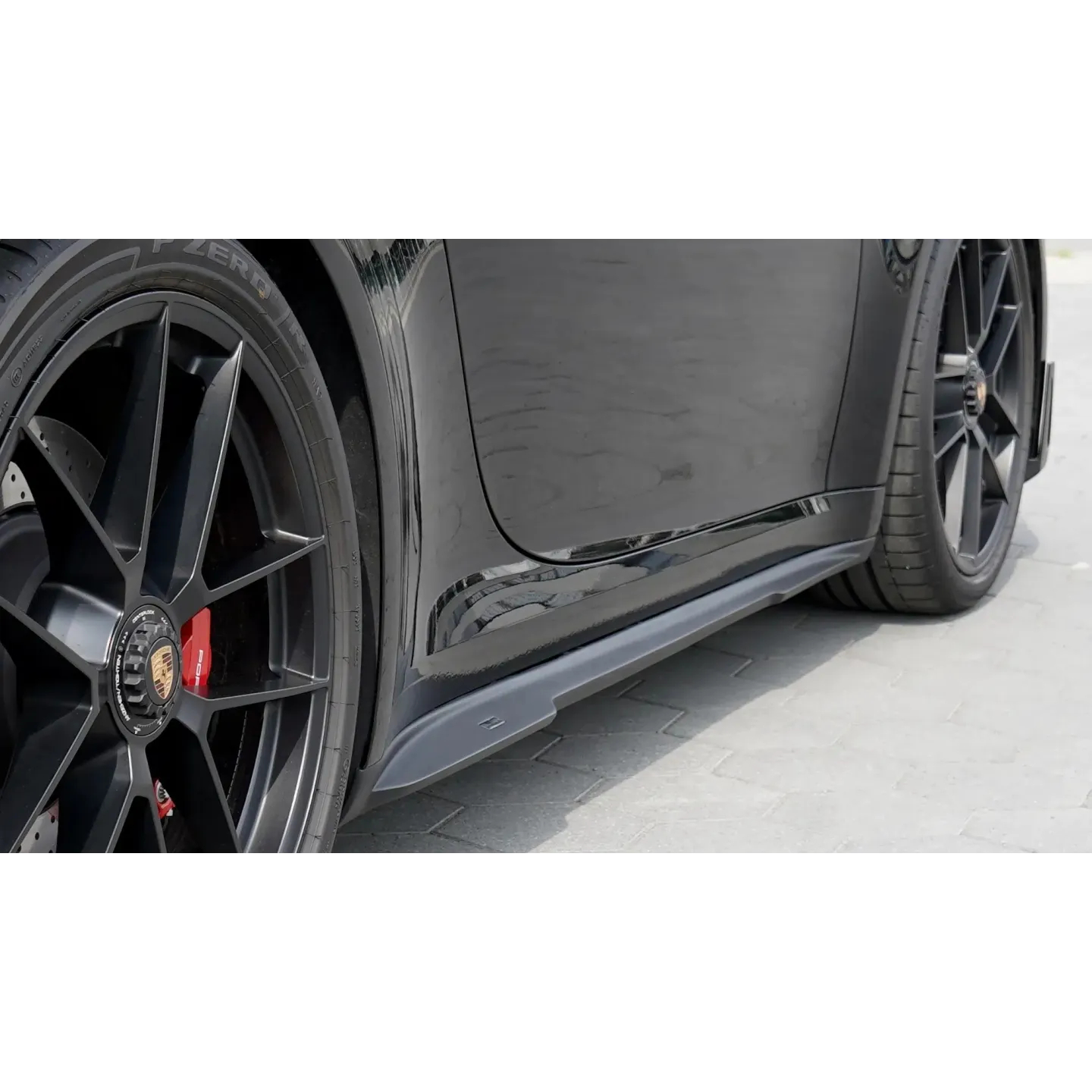 992.2 sideskirts