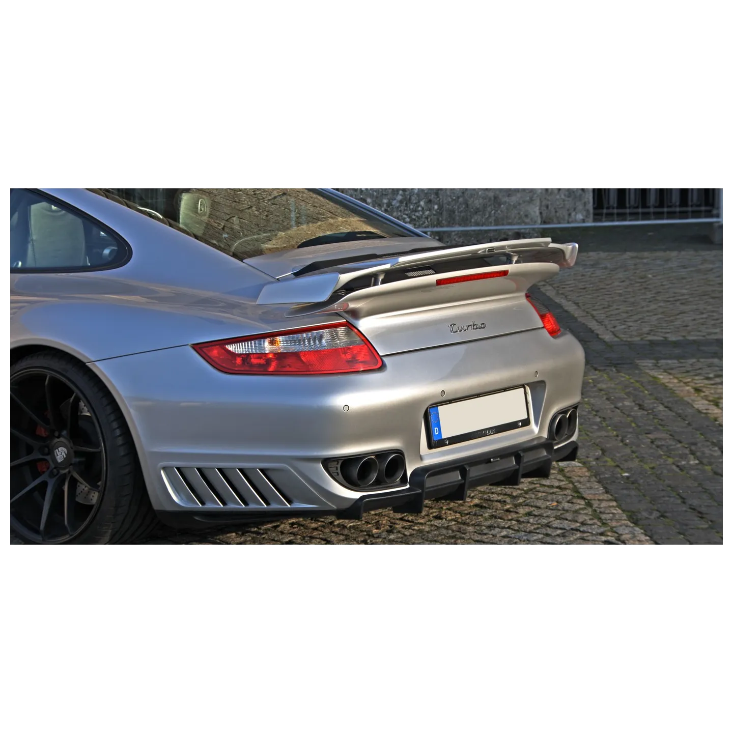 Porsche997Turbo-Rearwing-Heckspoiler-Moshammer-2-1.png