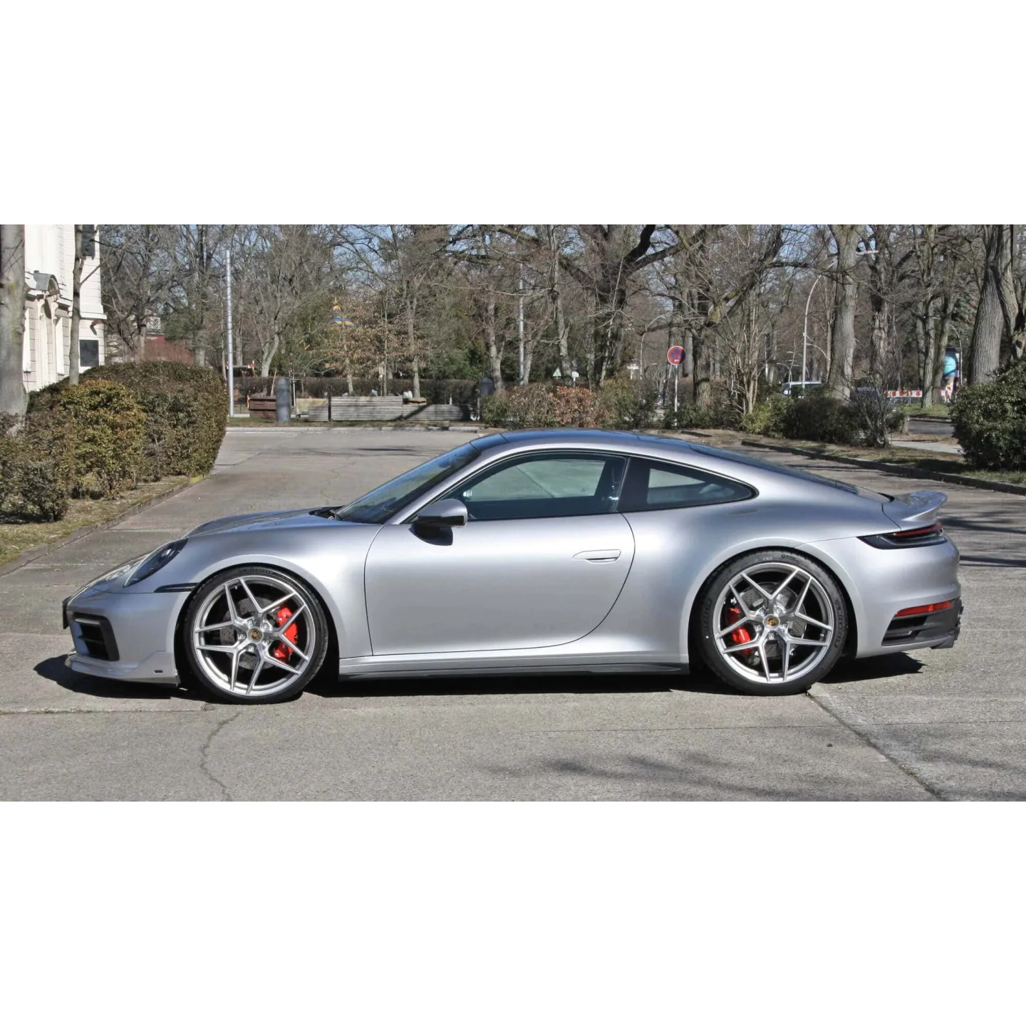 porsche_911_992_moshammer_aerokit-side_skirts_rear_spoiler