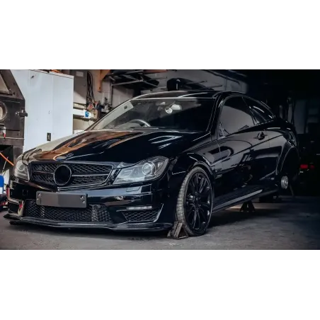 C63-amg-wide-arches-Moshammer.amg_-scaled.webp