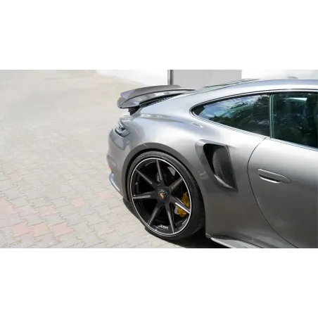 porsche.992.turbo_.rear_.wing_.extension.carbon.moshammer.full_.side_.scoops.webp