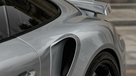 Porsche_991Turbo_S_911Turbo_S-Moshammer-ram_air_scoops-rearwing.jpeg