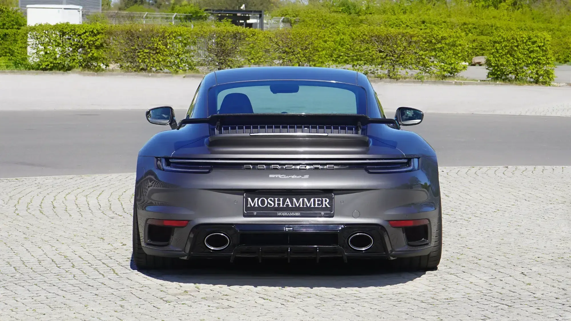 porsche.992turbo.moshammer.aerokit.forged.wheels.carbon.rear_-1 (1).webp porsche.992turbo.moshammer.aerokit.forged.wheels.carbon.rear_-1 (1).webp