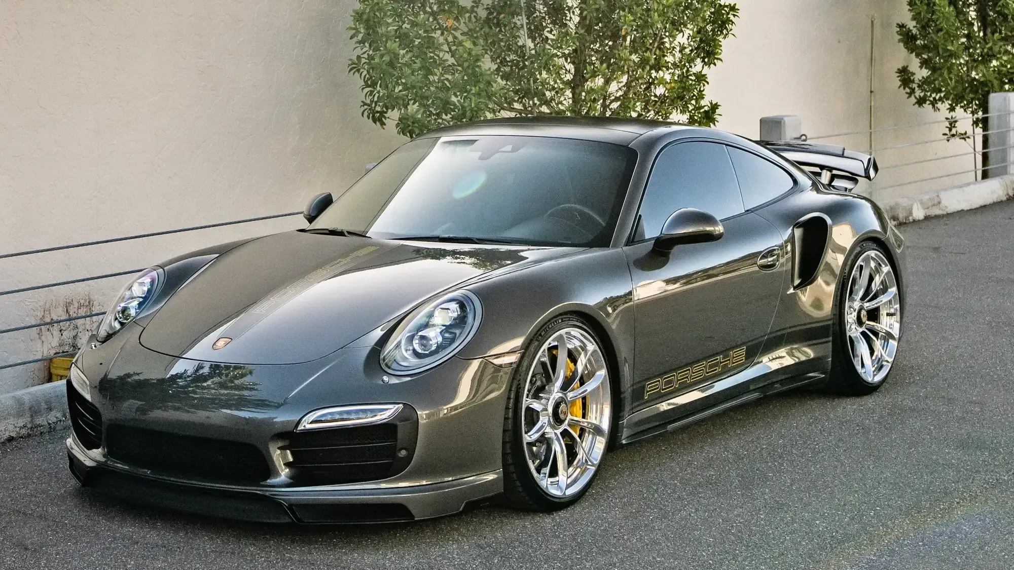 porsche_911turbos_moshammer_front_spoiler_turbo_scoops.webp porsche_911turbos_moshammer_front_spoiler_turbo_scoops.webp