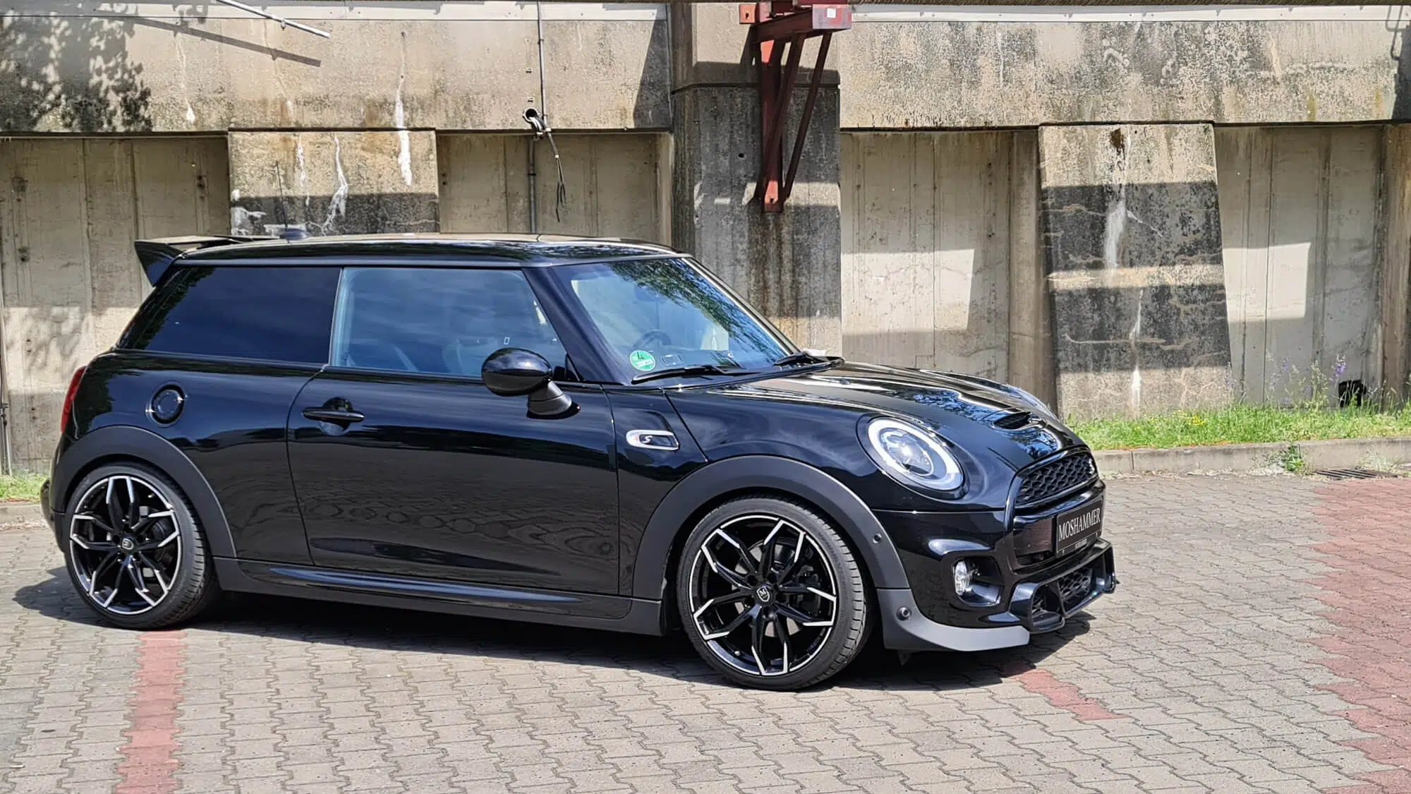 mini_coopers_f56-jcw_exterieur-aerokit-moshammer (1)