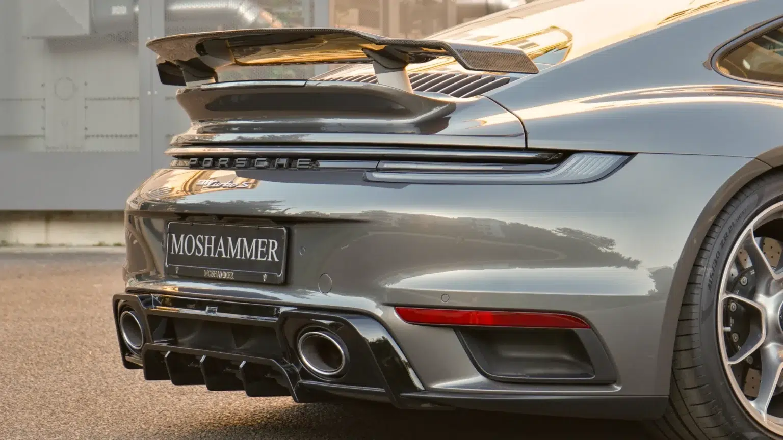 porsche 992 turbo s diffuser wing
