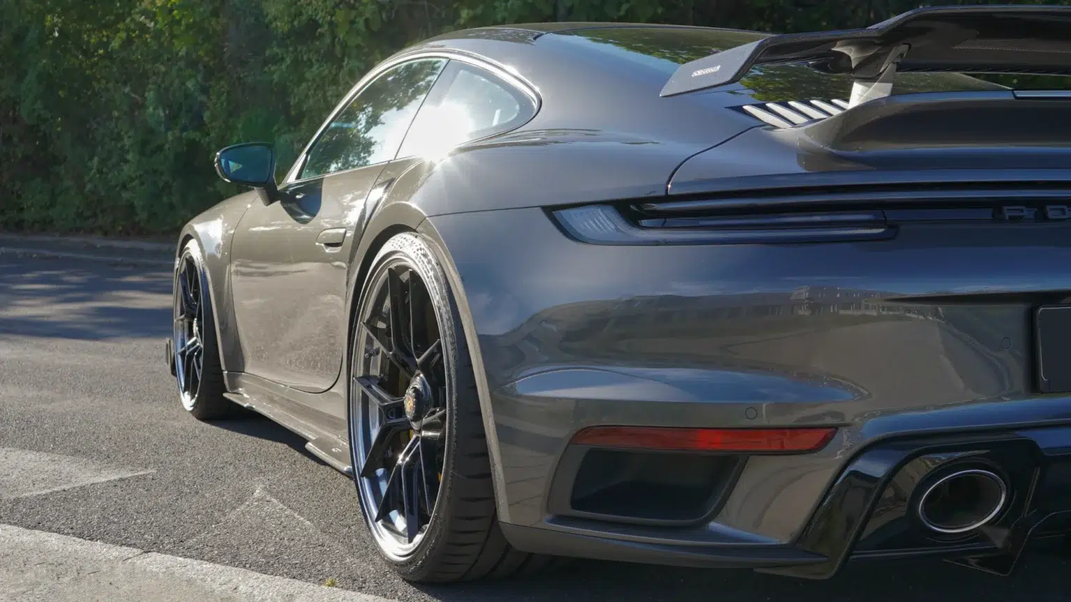 moshammer.forged.wheels.porsche.992.turbos.flush.fit