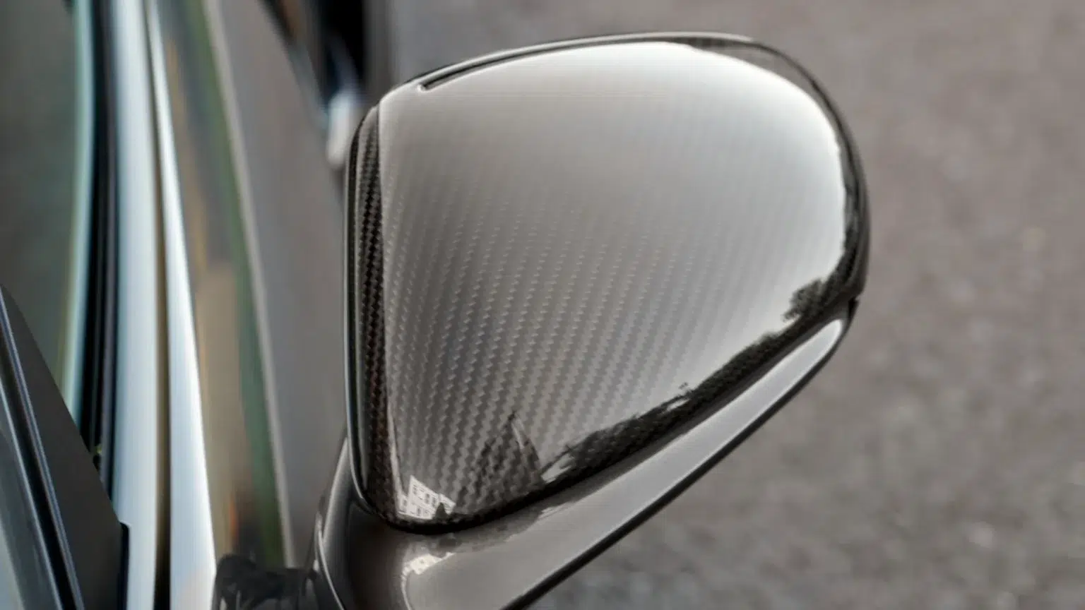 porsche 992 turbo s carbon mirror caps