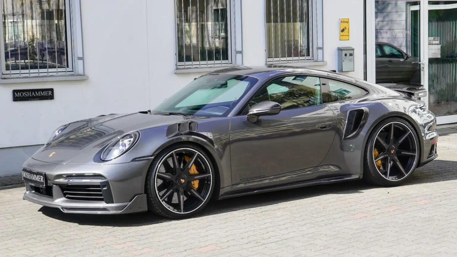 moshammer porsche 992 turbo s carbon fender louvers